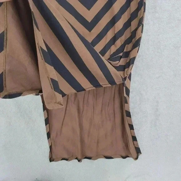 Lands End Womens Sleeveless Chevron Striped Maxi Slip Dress M Brown & Black 20PT - Picture 8 of 9